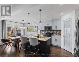 Kitchen - 3293 Casson Way, London South, ON N6L0B9 Photo 9