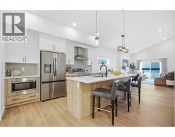13 Bayview Mews SW - photo 4