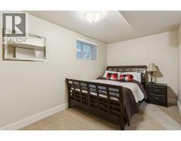 2050 47 Avenue SW - photo 27