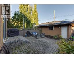 2050 47 Avenue SW - photo 30