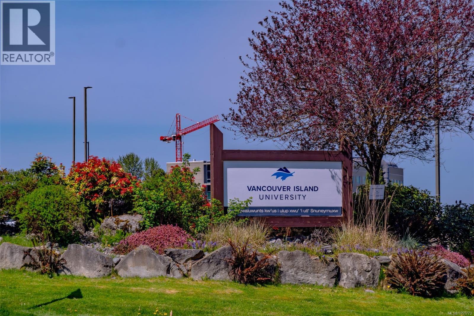 #12 285 Harewood Rd - 21