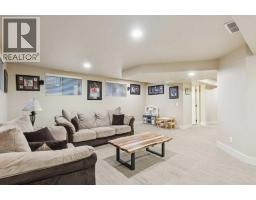 2050 47 Avenue SW - photo 25