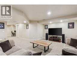2050 47 Avenue SW - photo 26