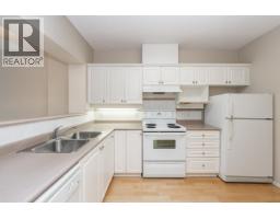 109 12148 224 Street, Maple Ridge, BC V2X3N8 Photo 6
