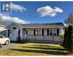 11 Harp Place — photo 1 of 12