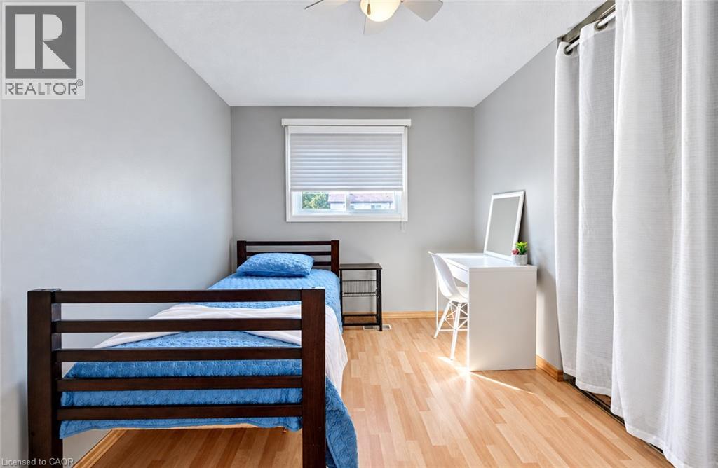 136 Sekura Crescent — photo 12