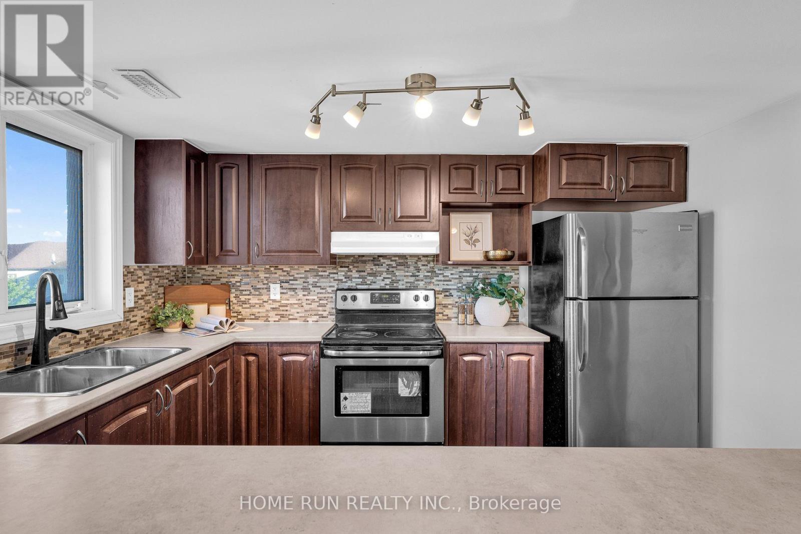 770B CHAPMAN MILLS DRIVE - 26