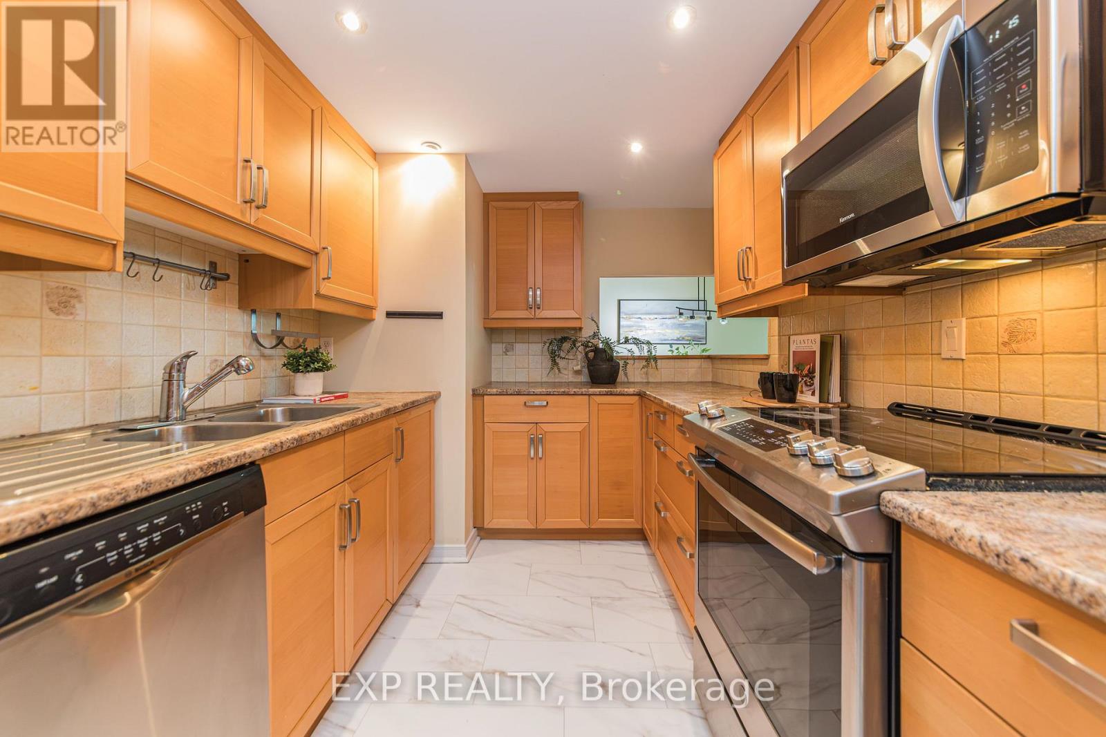 555 Brittany Drive — photo 18