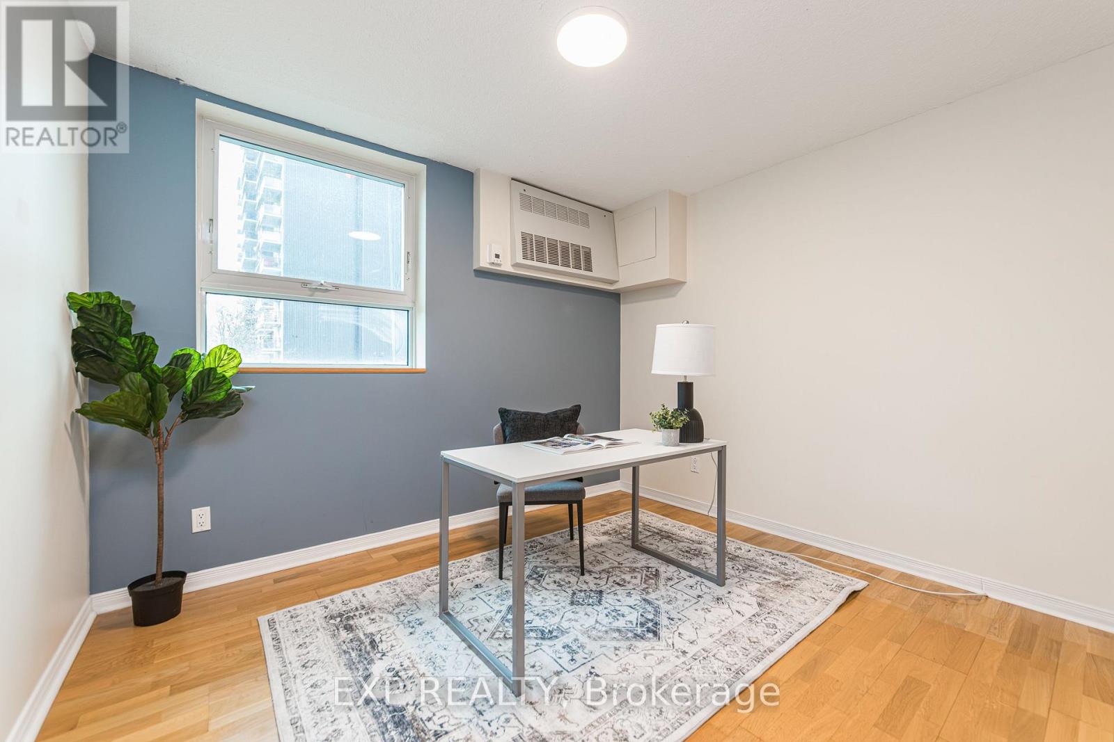 555 Brittany Drive — photo 22