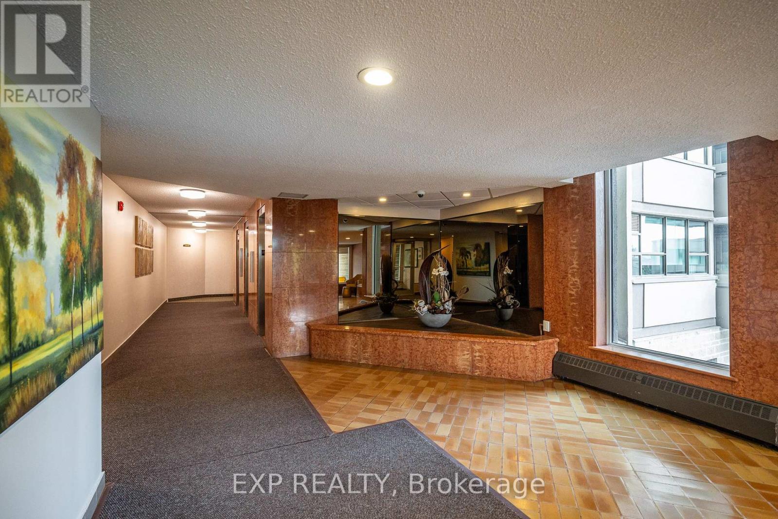 505 - 555 BRITTANY DRIVE, Ottawa — photo 3