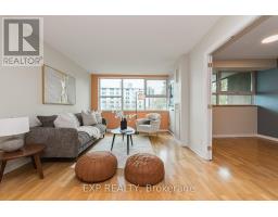 505 - 555 Brittany Drive, Ottawa, ON K1K4C5 Photo 6