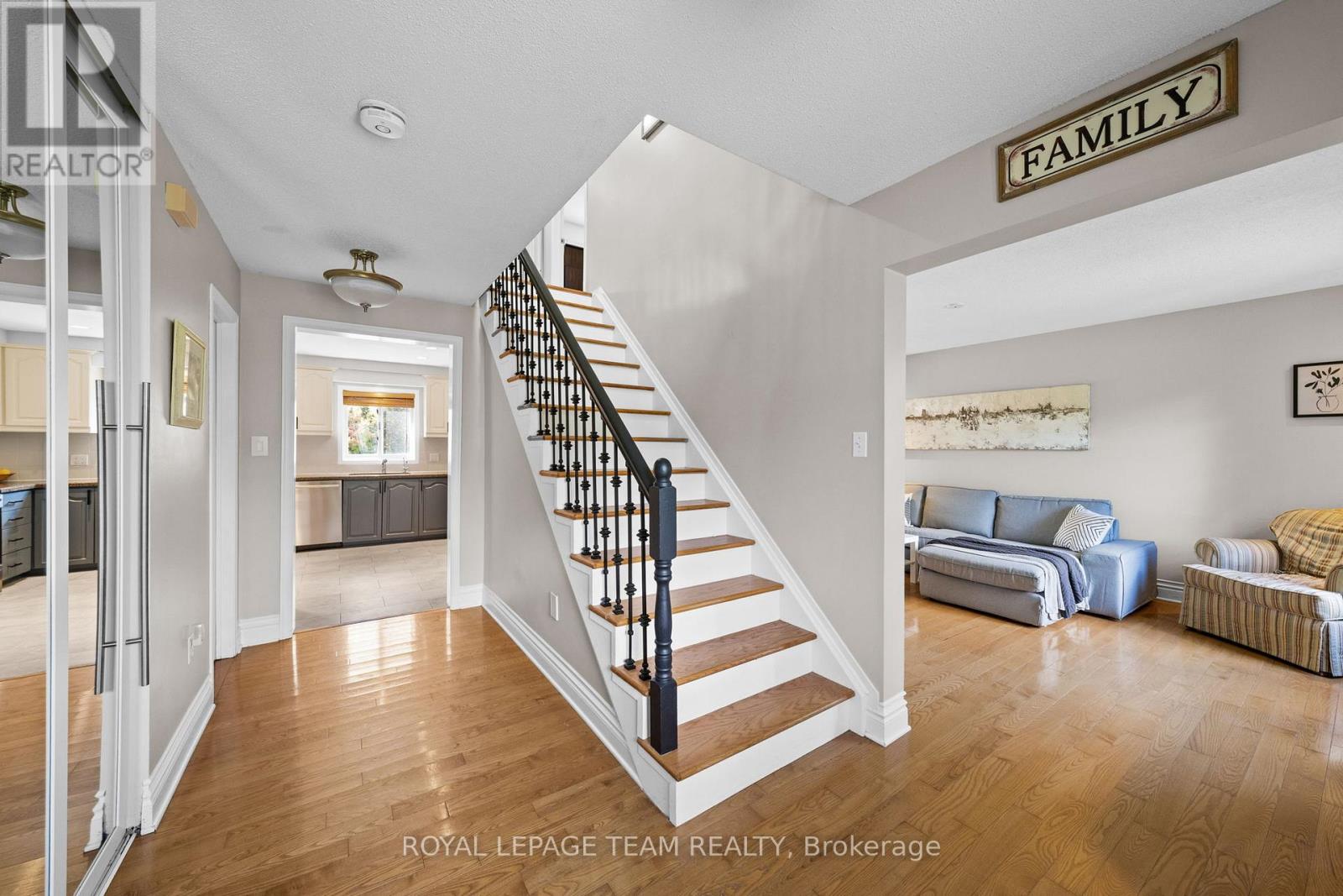 1366 CORNFIELD CRESCENT, Ottawa — photo 10