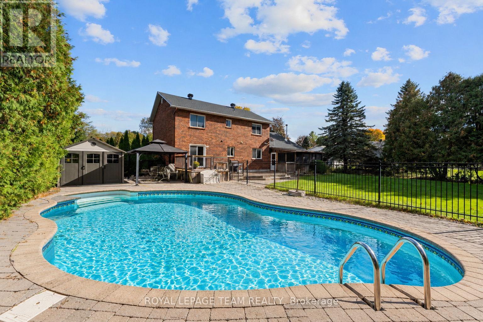 1366 CORNFIELD CRESCENT, Ottawa — photo 2