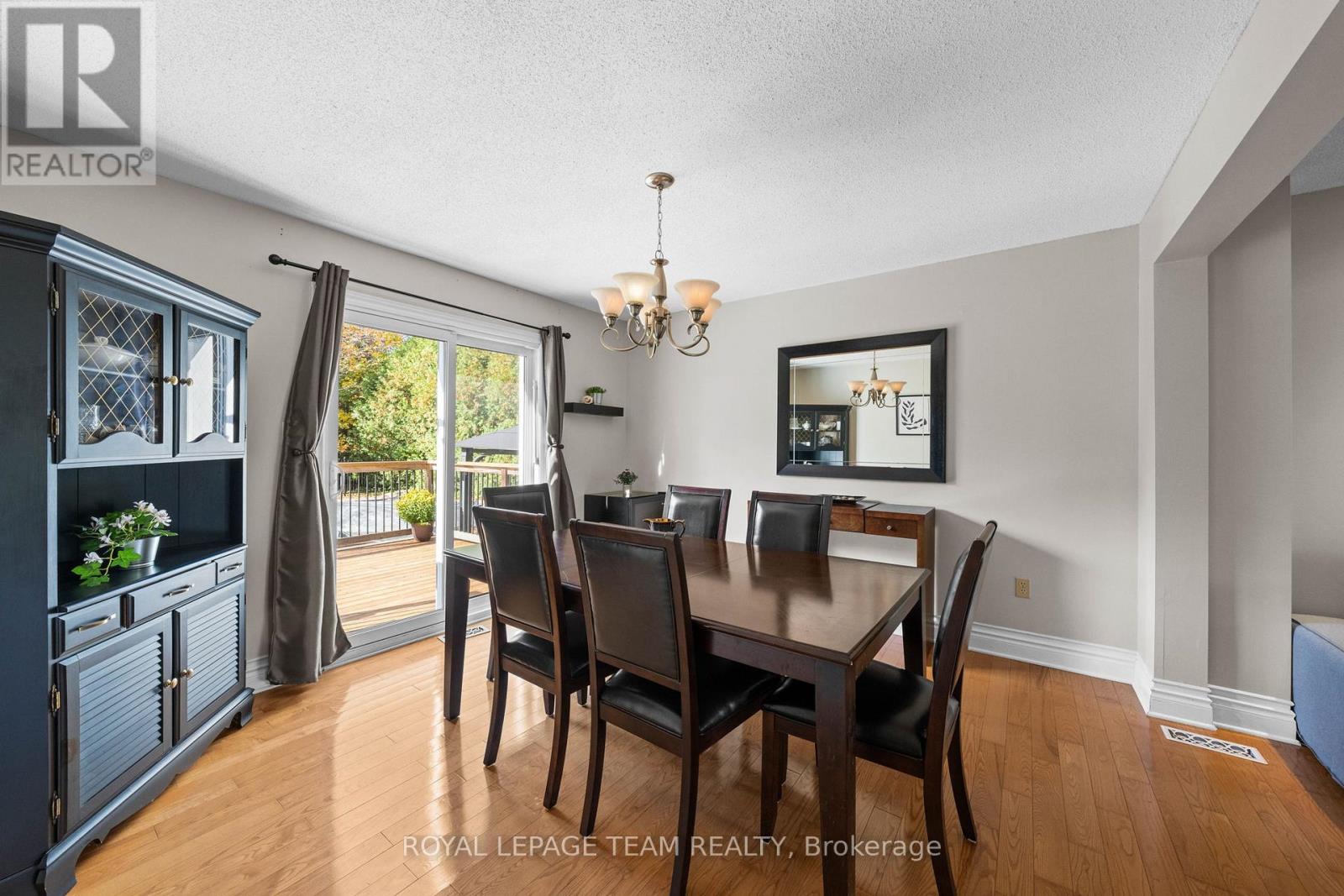 1366 Cornfield Crescent — photo 25