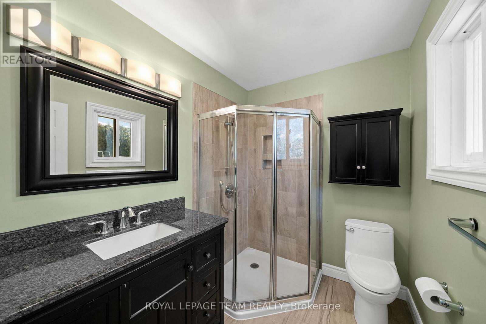 1366 Cornfield Crescent — photo 30