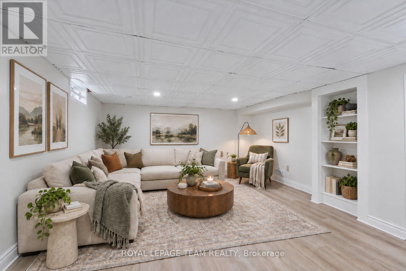 1366 Cornfield Crescent — photo 35