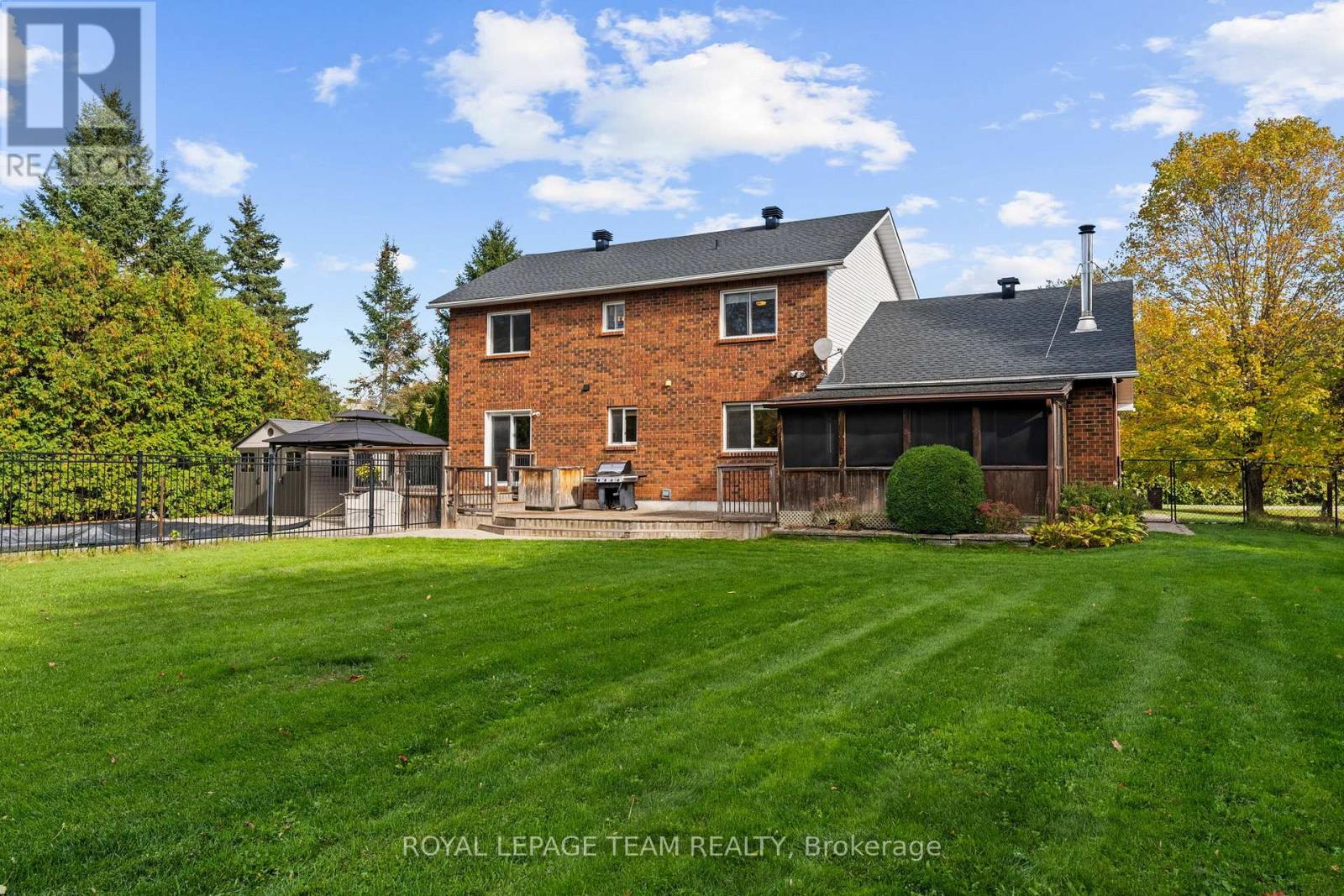 1366 Cornfield Crescent — photo 44