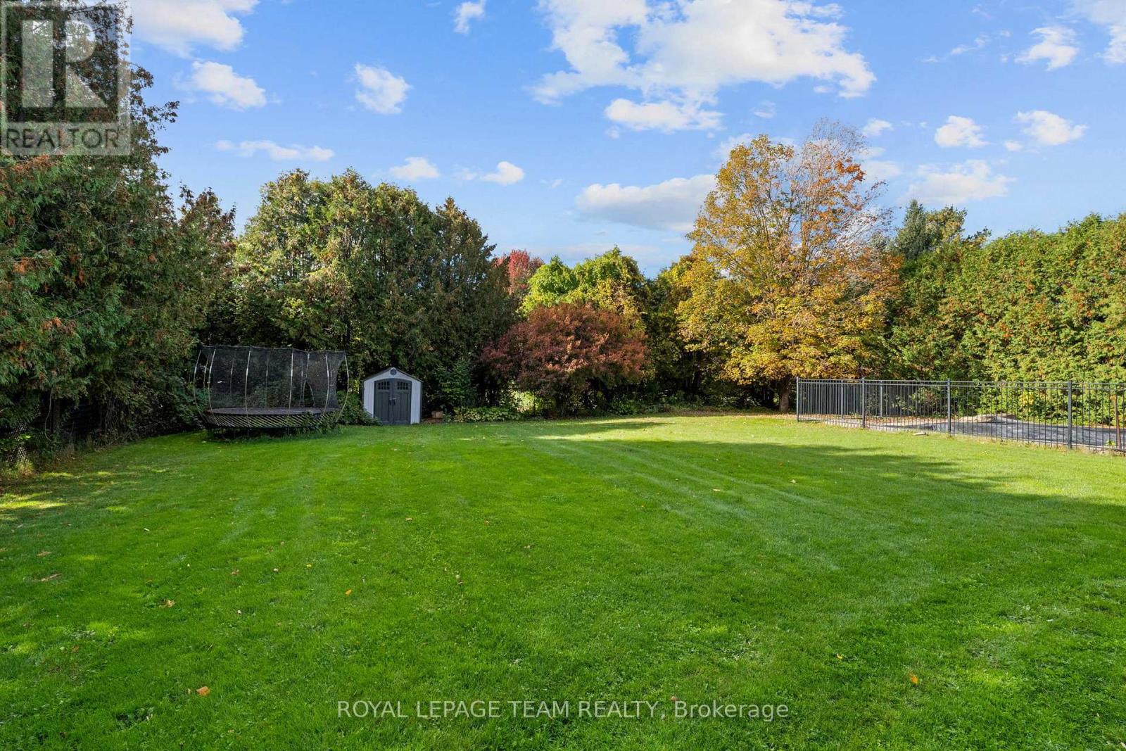 1366 Cornfield Crescent — photo 47