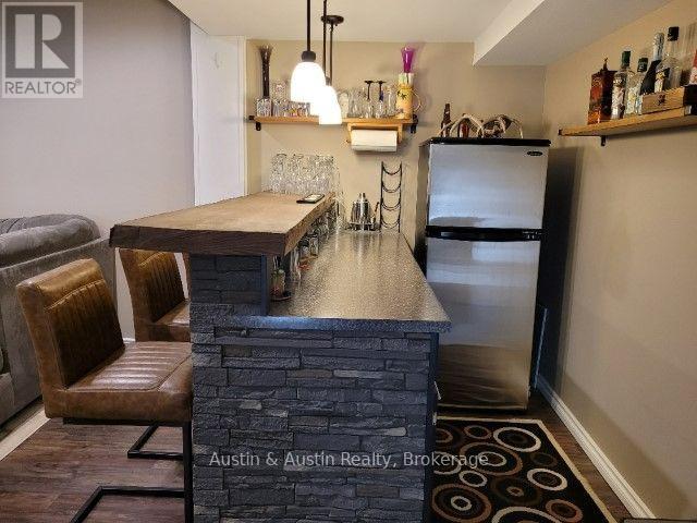 257 Mcmillan Crescent — photo 17