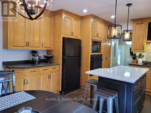 257 MCMILLAN CRESCENT, Dryden (Barclay) — photo 5