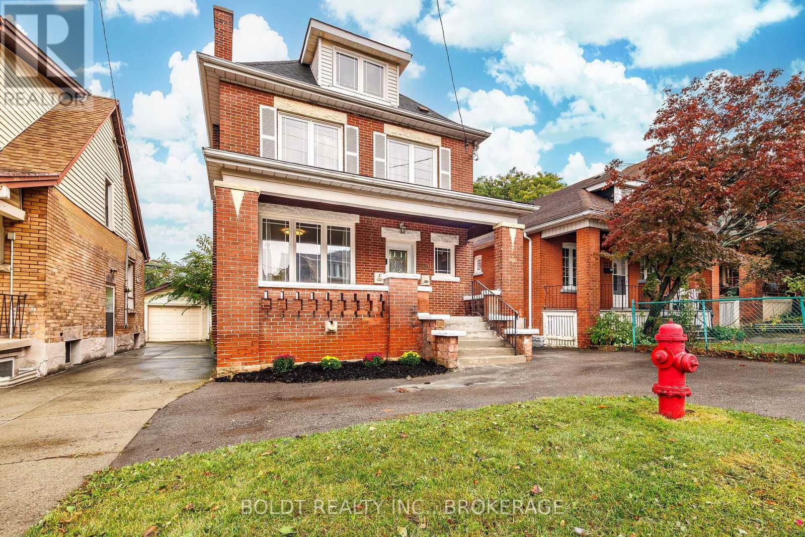 209 ROSSLYN AVENUE S, Hamilton (Delta) — photo 3