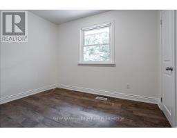 Upper - 17 West 21st Street, Hamilton, ON L9C4M3 Photo 23