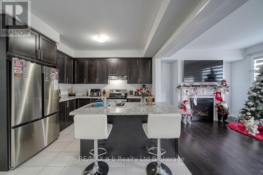 1137 Edinburgh Drive — photo 14