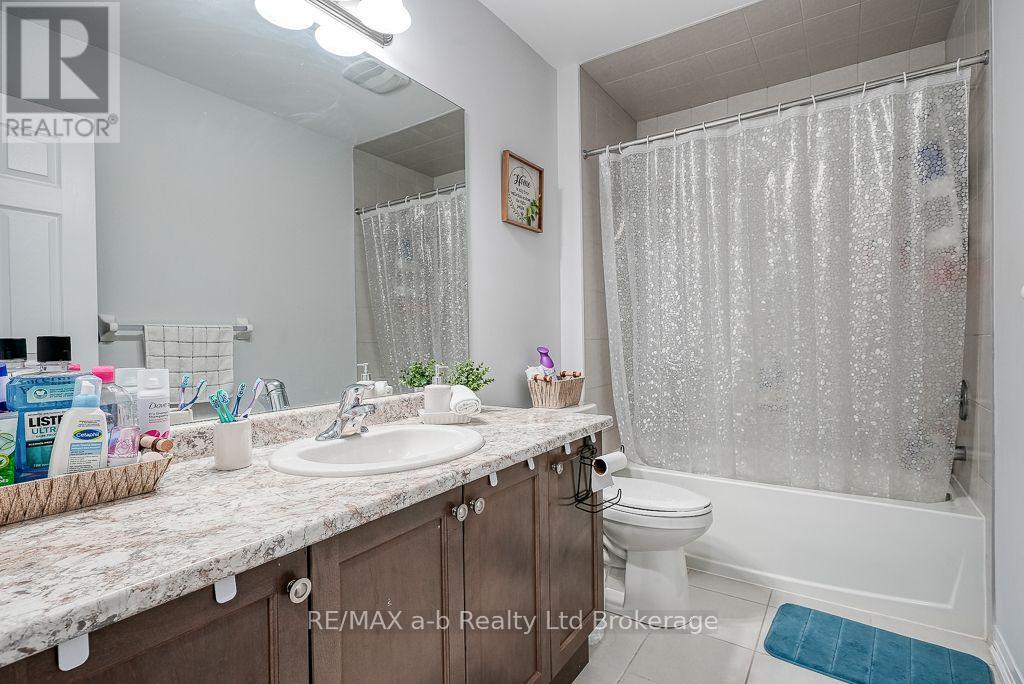 1137 Edinburgh Drive — photo 26