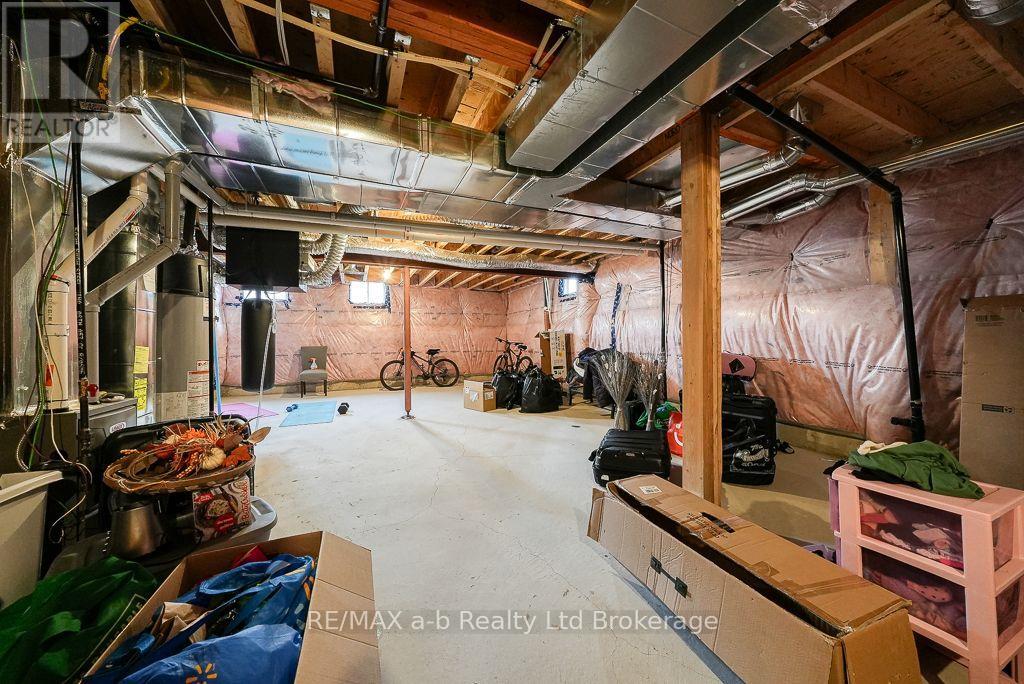 1137 Edinburgh Drive — photo 33