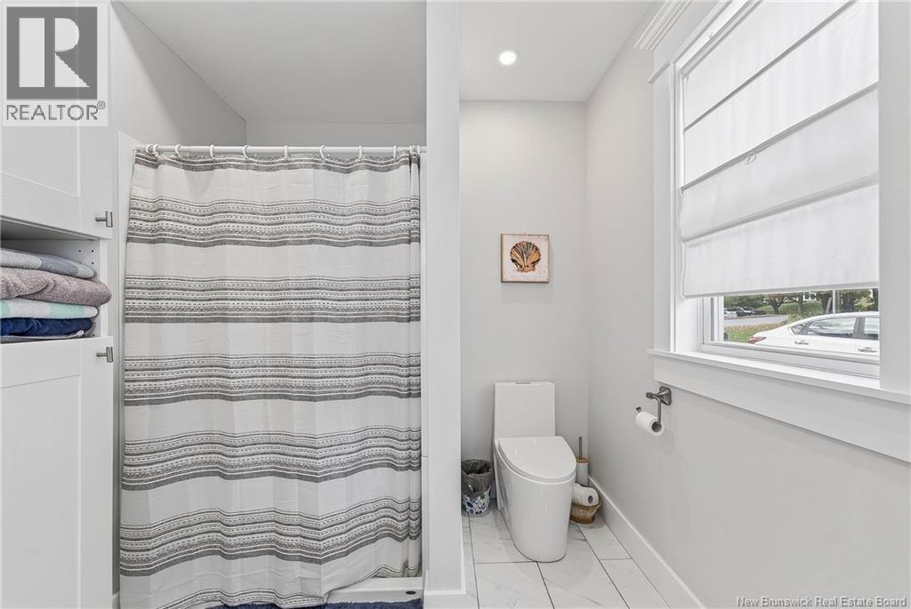 44 Riverview Avenue - 18