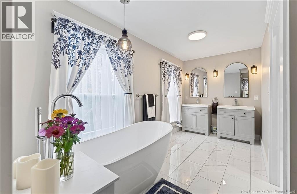 44 Riverview Avenue - 41