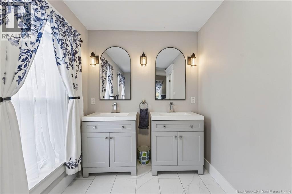 44 Riverview Avenue - 44