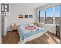 6 9667a First St, Sidney, BC V8L3C8 Photo 14