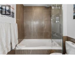 6 9667a First St, Sidney, BC V8L3C8 Photo 17