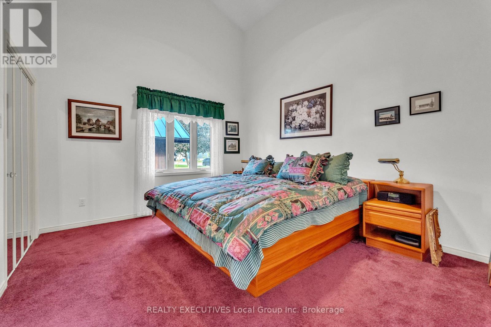 685 Main Street South — photo 32