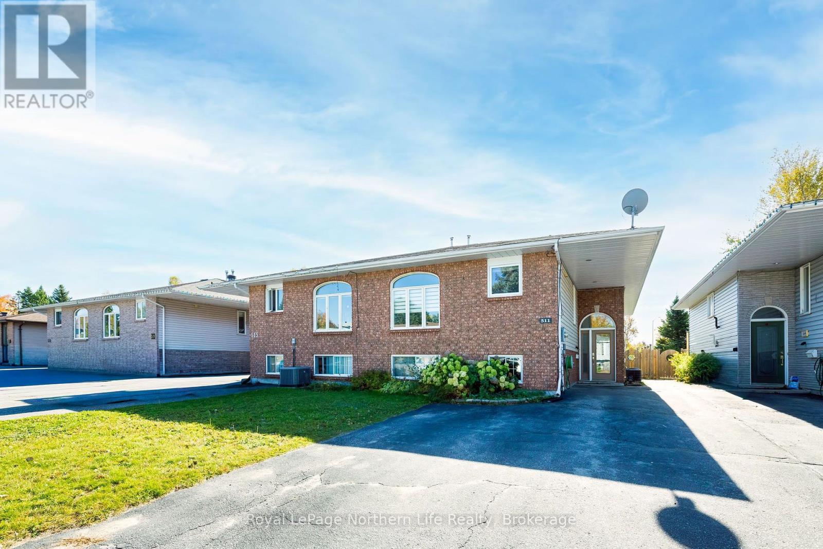 511 BROMLEY AVENUE - 2