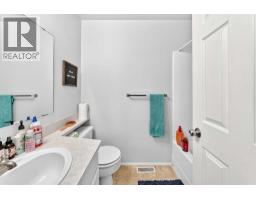 240 Jensen Drive Ne, Airdrie, AB T4B1P6 Photo 29