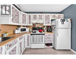 Bedroom - 240 Jensen Drive Ne, Airdrie, AB T4B1P6 Photo 6