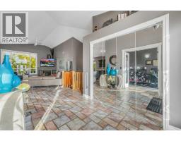 Foyer - 665 East Lakeview Road, Chestermere, AB T1X1B1 Photo 7