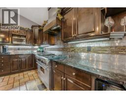 Dining room - 665 East Lakeview Road, Chestermere, AB T1X1B1 Photo 9