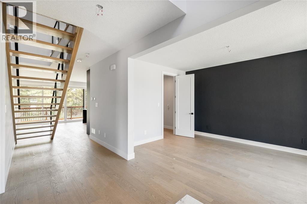 204 MERRITT COURT, Parkhill — photo 7