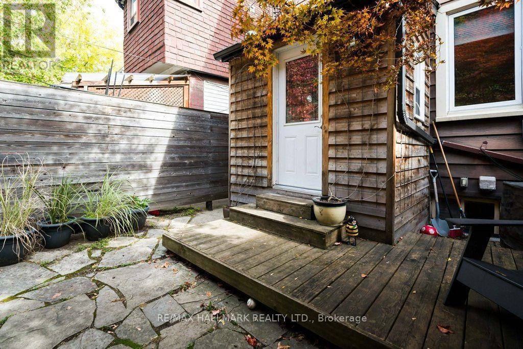 502 Lansdowne Avenue, Toronto, ON photo 27