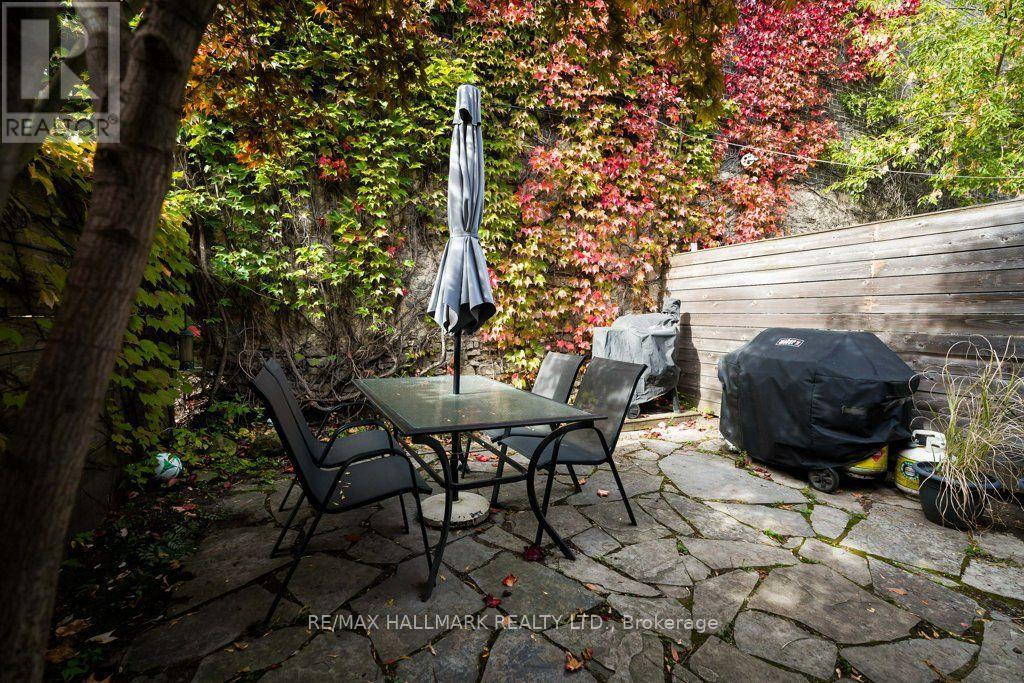 502 Lansdowne Avenue, Toronto, ON photo 30