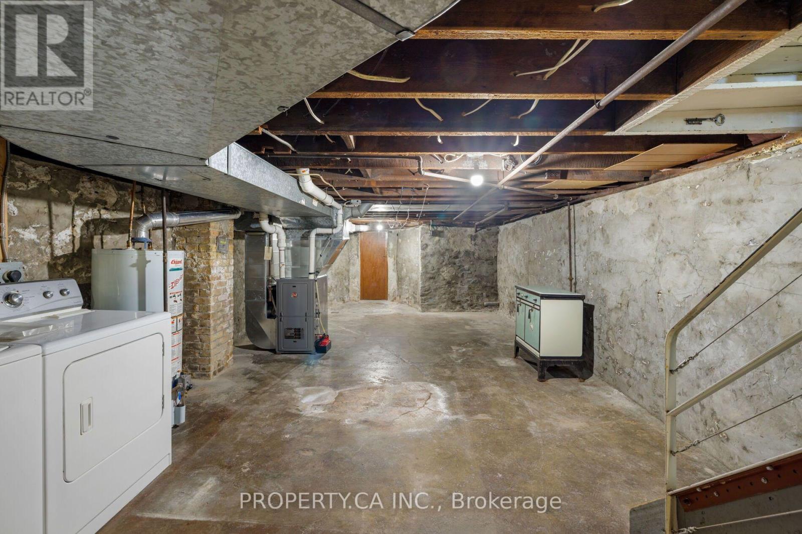 195 Shaw Street, Toronto, ON photo 15