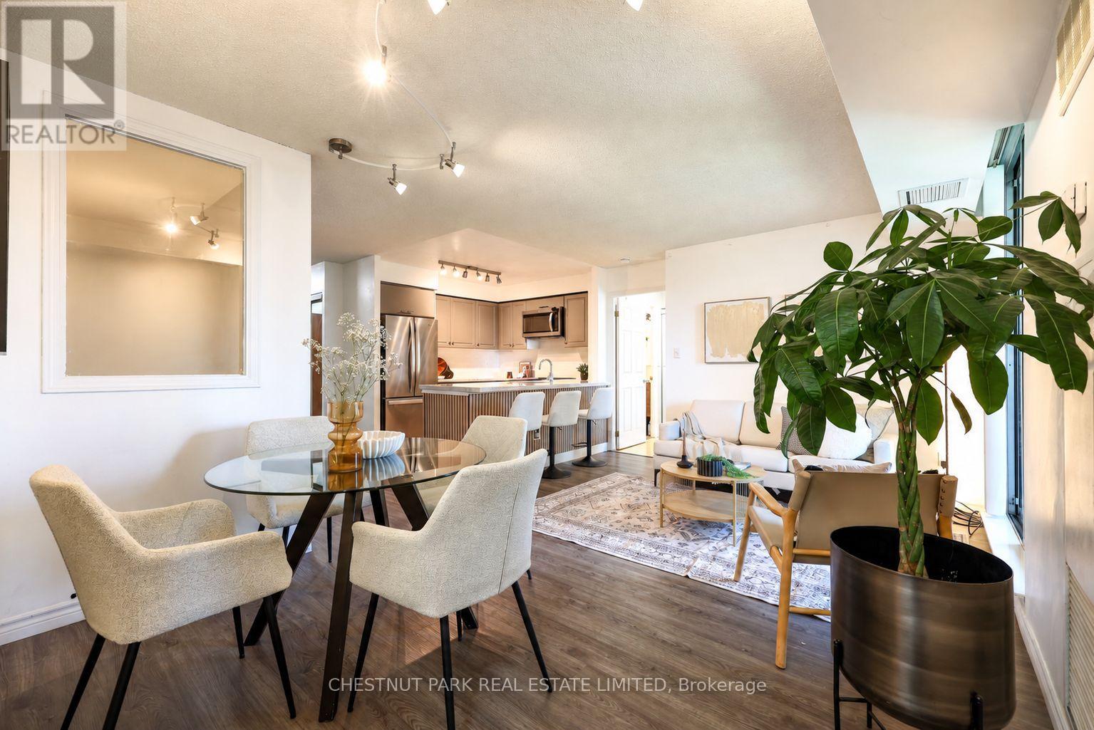 615 - 23 LORRAINE DRIVE, Toronto (Willowdale West)