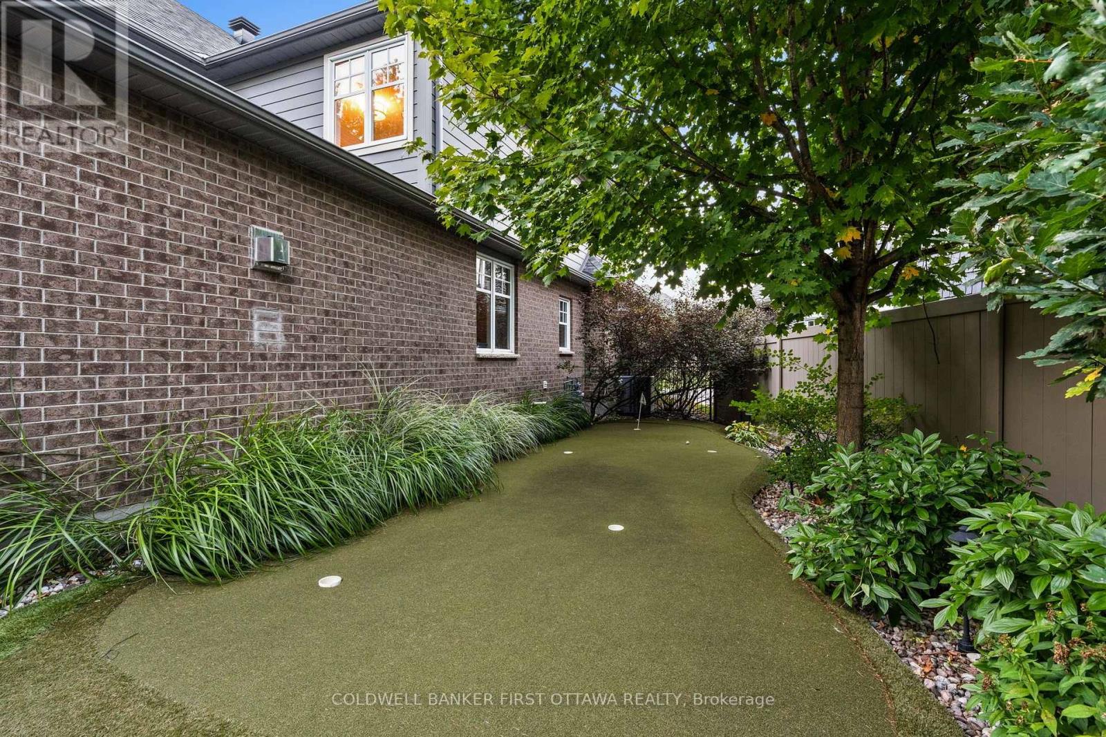 58 Ironside Court — photo 44