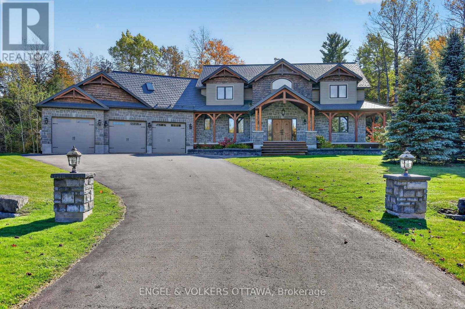 328 SILENT WOOD GROVE, Ottawa — photo 2