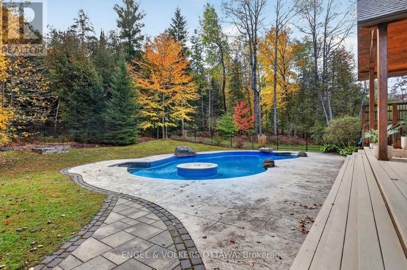 328 Silent Wood Grove — photo 42