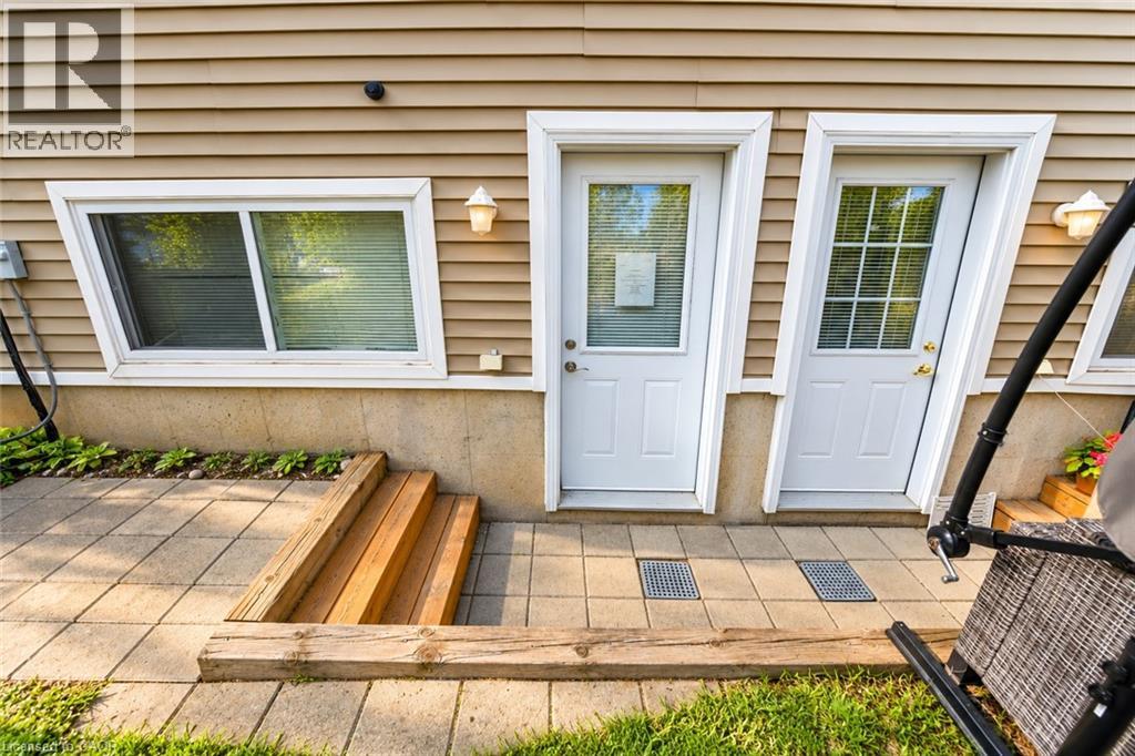 23 HOWE Drive Unit# 8, Kitchener — photo 11