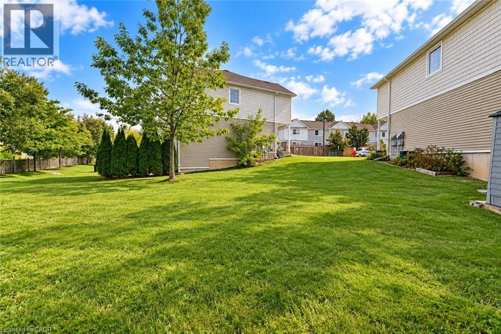 23 Howe Drive — photo 14